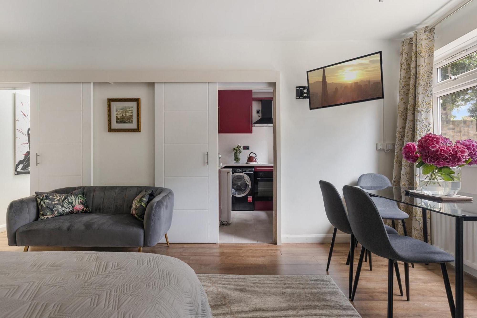King Studio Apartment With Garden And Parking Ealing Extérieur photo